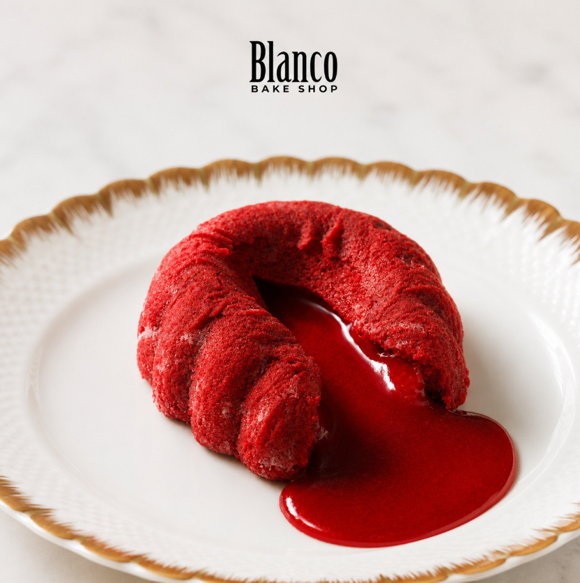 Red velvet lava cake with warm sauce